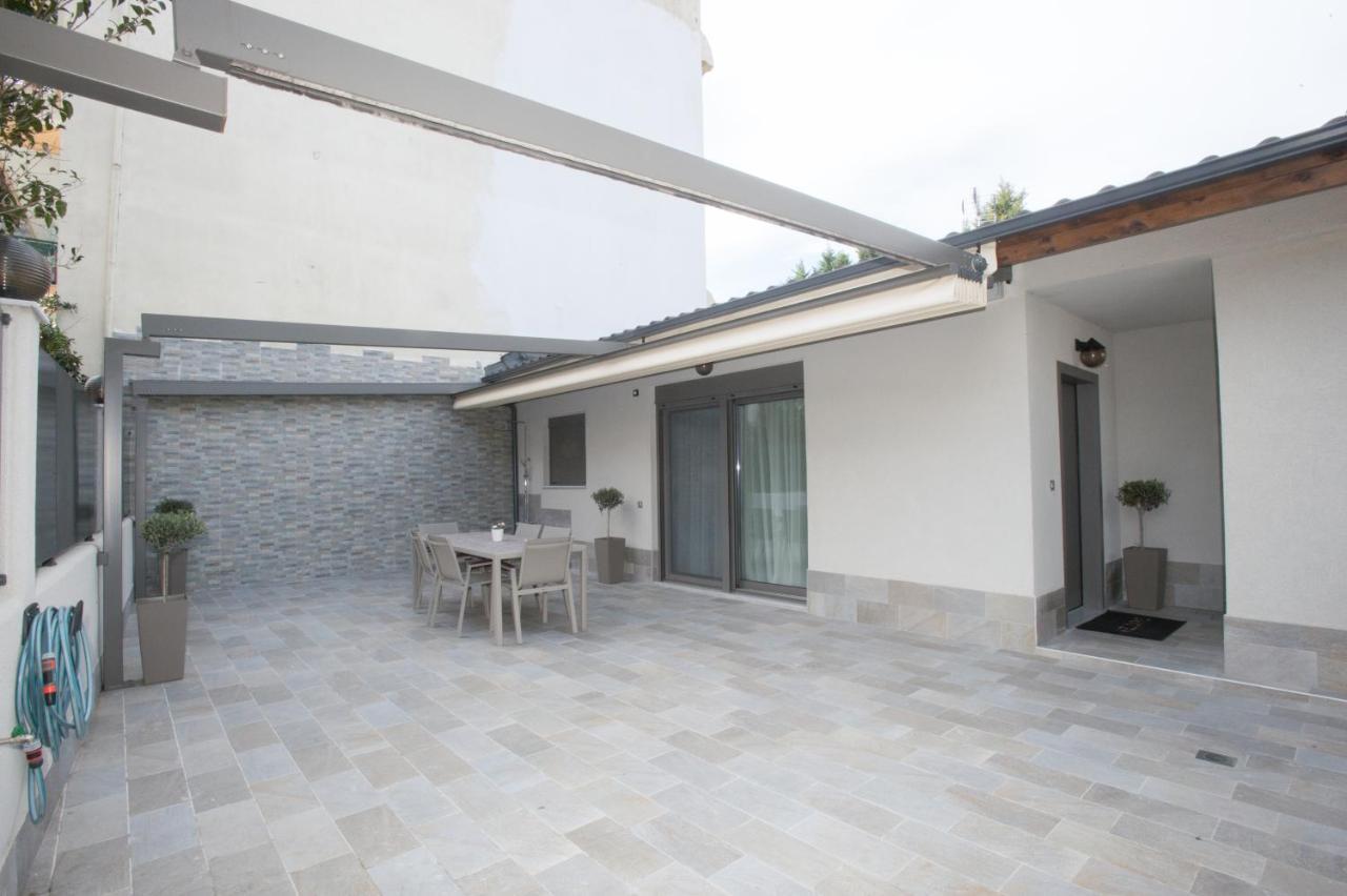 Villa Dolphin Peraía Exterior foto